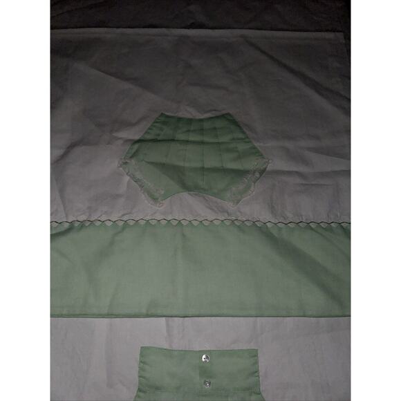 Unique Pair of White Pillowcases With Mint Green His And Hers Boxers Pantaloon - Picture 3 of 4